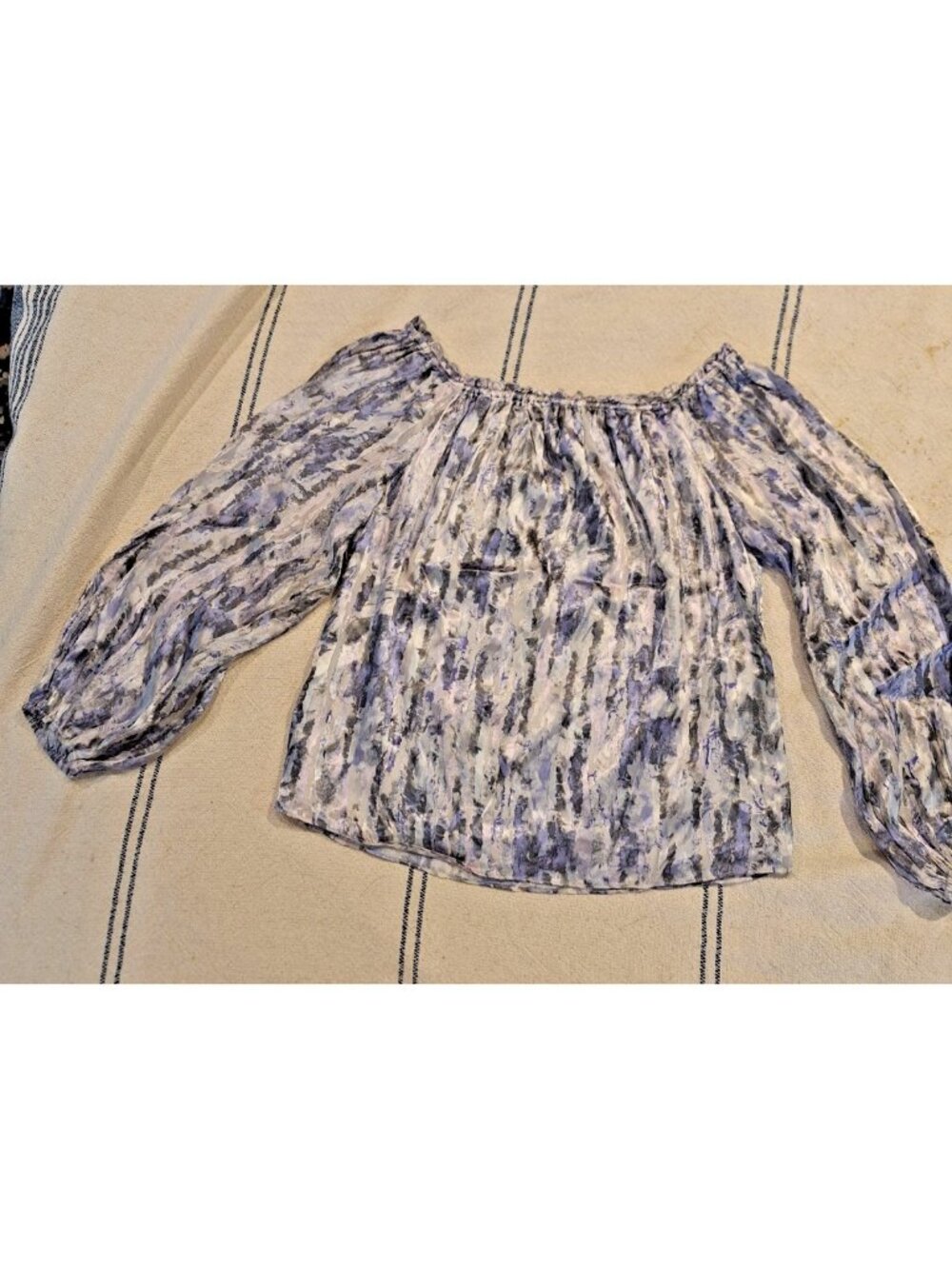 White House Black Market Women’s Silk Burnout Off the Shoulder Top Size MED